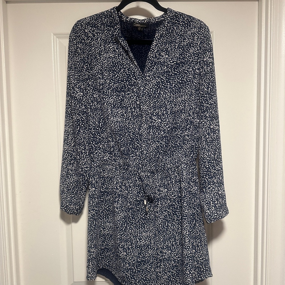Dalia Long Sleeve Dress in Navy and White